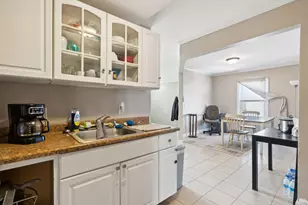 279 Pine St, Lewiston, ME 04240 - Photo 13