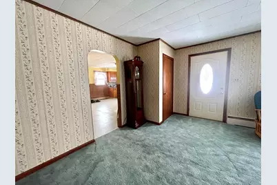 45 Vermont Street, Millinocket, ME 04462 - Photo 19