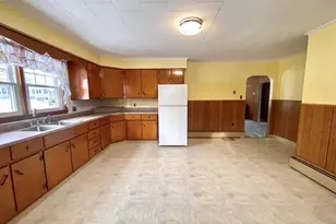 45 Vermont St, Millinocket, ME 04462 - Photo 17