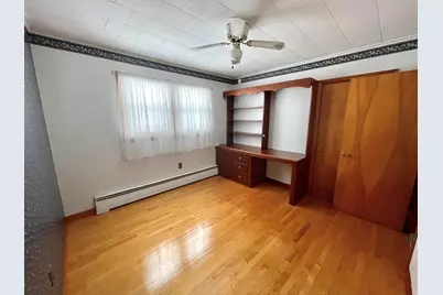 45 Vermont Street, Millinocket, ME 04462 - Photo 33