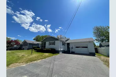 45 Vermont Street, Millinocket, ME 04462 - Photo 5