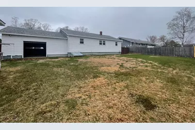 45 Vermont Street, Millinocket, ME 04462 - Photo 11