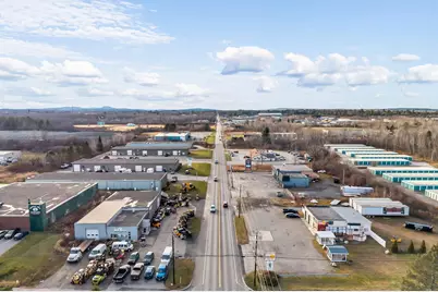 1567 Hammond Street, Bangor, ME 04401 - Photo 7