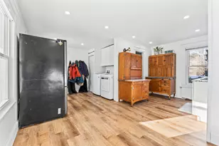 26 Spring St, Mechanic Falls, ME 04256 - Photo 7