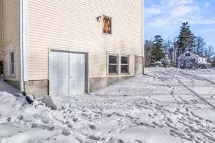 26 Spring St, Mechanic Falls, ME 04256 - Photo 31