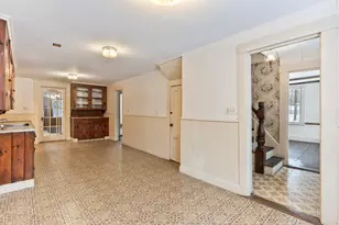904 & 908 Lakeview Dr, China, ME 04358 - Photo 21