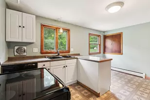 705 + 707 Maine Ave, Farmingdale, ME 04344 - Photo 35