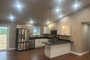 126 Newell Ct, Unity, ME 04988 - Photo 5