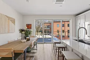 55 Carleton St, Portland, ME 04102 - Photo 17