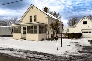 26 Highland Ave, Dixfield, ME 04224 - Photo 5