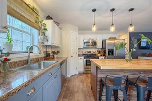 446 Doles Ridge Rd, Limerick, ME 04048 - Photo 11