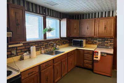 27 Dexter Street, Bangor, ME 04401 - Photo 9