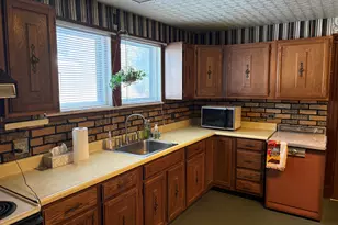 27 Dexter St, Bangor, ME 04401 - Photo 9