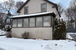 27 Dexter St, Bangor, ME 04401 - Photo 3