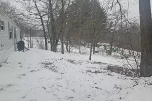 143 Cheryl Ln, Oxford, ME 04270 - Photo 13