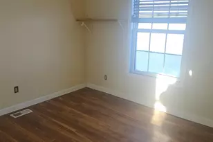 143 Cheryl Ln, Oxford, ME 04270 - Photo 9