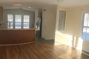 143 Cheryl Ln, Oxford, ME 04270 - Photo 5