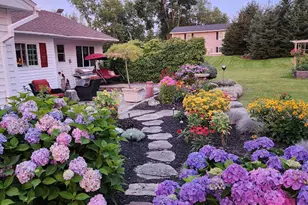 105 Warrenton St, Rockport, ME 04856 - Photo 5