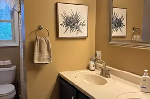 105 Warrenton St, Rockport, ME 04856 - Photo 33