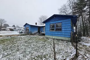 11 Marshall St, Lisbon, ME 04250 - Photo 3