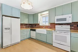 25 Shank St, Lewiston, ME 04240 - Photo 5