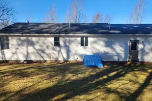 15 Rotary Dr, Saco, ME 04072 - Photo 9