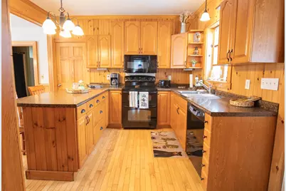 18 Washington Street, Greenville, ME 04441 - Photo 3