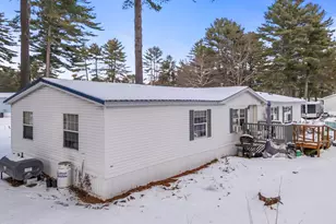 33 Theodore Dr, Brunswick, ME 04011 - Photo 1