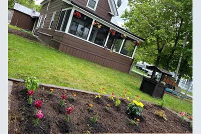 52 Somerset Street, Millinocket, ME 04462 - Photo 9