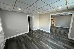 75 Oak St, Lewiston, ME 04240 - Photo 15