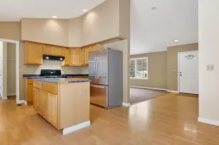 21 Winter St, Buxton, ME 04093 - Photo 11