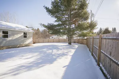 127 Meadow Lane, Farmington, ME 04938 - Photo 37