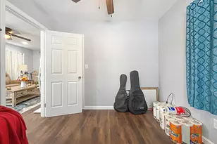 33 Vaughn St, Caribou, ME 04736 - Photo 21