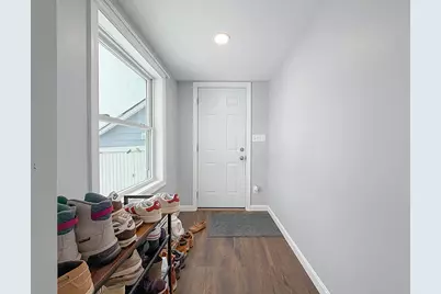 33 Vaughn Street, Caribou, ME 04736 - Photo 5