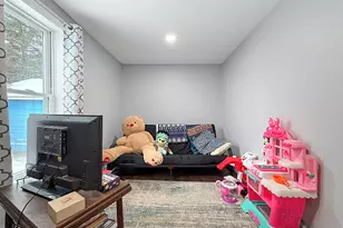 33 Vaughn St, Caribou, ME 04736 - Photo 15