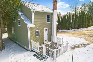 31 Loring Ave, Lewiston, ME 04240 - Photo 9