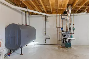 295 Central Ave, Lewiston, ME 04240 - Photo 39