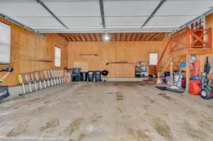 63 Country Club Rd, Sanford, ME 04073 - Photo 15