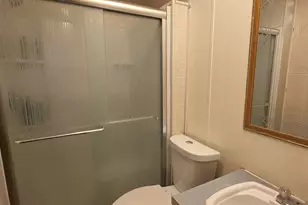 10 E Oxford Rd, Oxford, ME 04270 - Photo 11