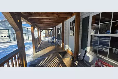 10 E Oxford Road, Oxford, ME 04270 - Photo 17