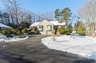 7 Wildwood Dr, Cape Elizabeth, ME 04107 - Photo 41