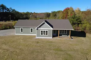 179 Weeks Rd, Gardiner, ME 04345 - Photo 11