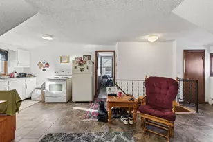 36 Edgemont Ave, Waterville, ME 04901 - Photo 5