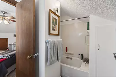 36 Edgemont Avenue, Waterville, ME 04901 - Photo 15