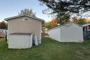 979 Essex St, Bangor, ME 04401 - Photo 7