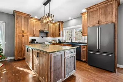 1090 Middle Road, Waterboro, ME 04061 - Photo 5