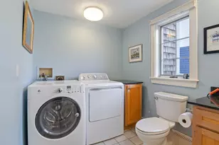 106 S Tibbetts Ave, Wells, ME 04090 - Photo 51