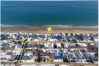 106 South Tibbetts Avenue, Wells, ME 04090 - Photo 3