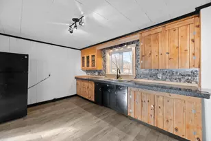 119 Mt Vernon Ave, Augusta, ME 04330 - Photo 17