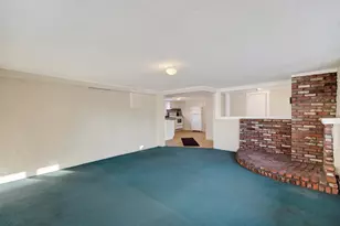 14 Osborne St, Fairfield, ME 04937 - Photo 11